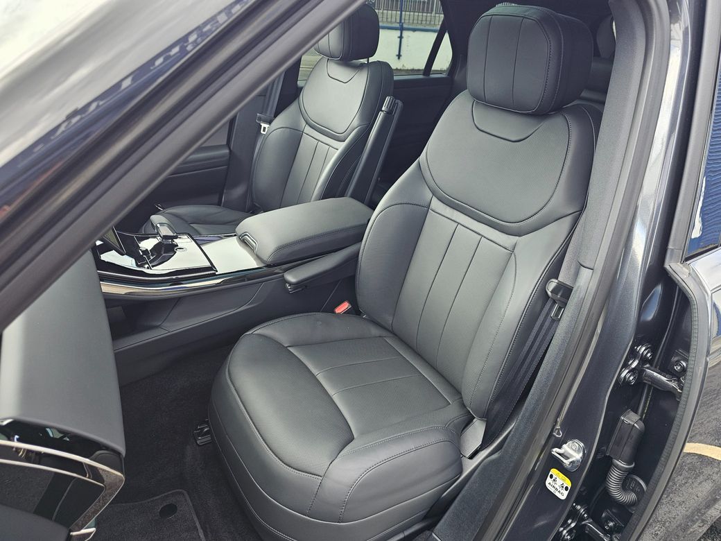 2026 Land Rover Range Rover Sport