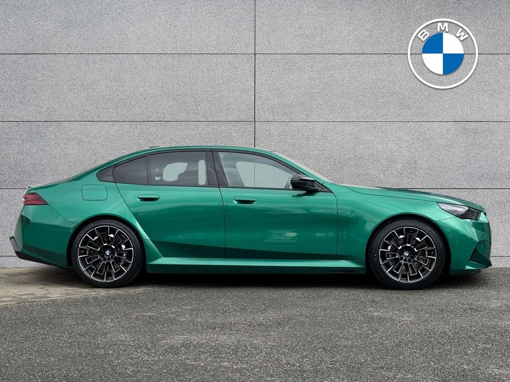 2026 BMW M5