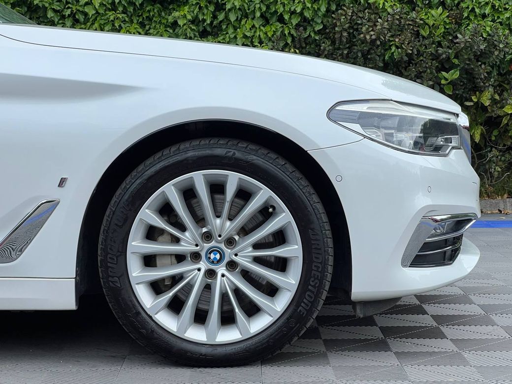 2017 BMW 5 Series