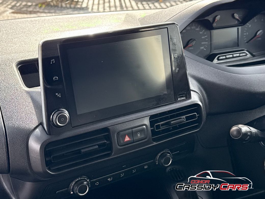 2023 Peugeot Partner