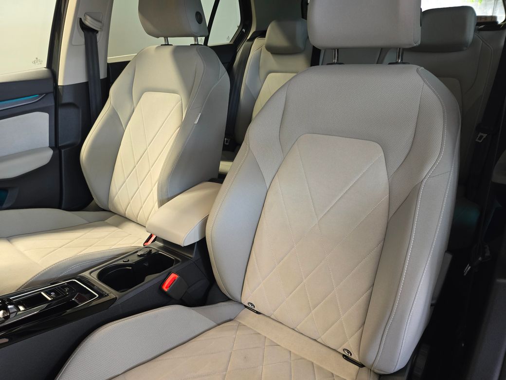 2023 Volkswagen Golf