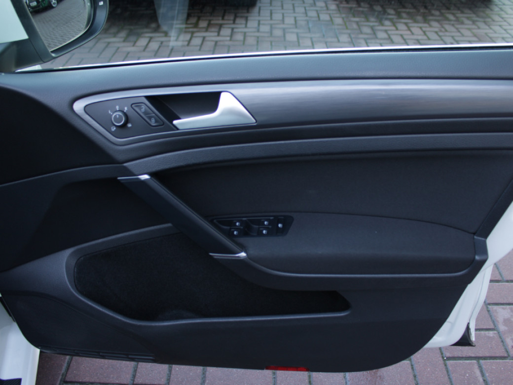 2020 Volkswagen Golf