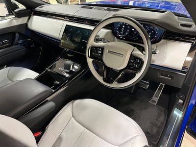 2025 Land Rover Range Rover Sport