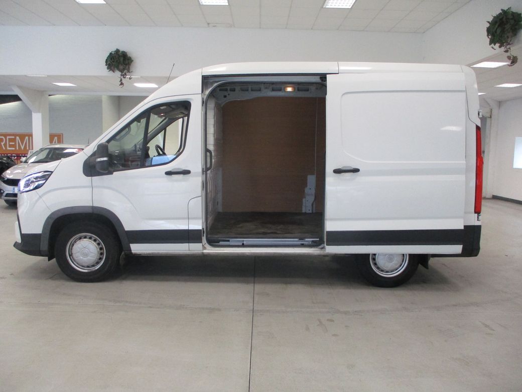 2022 Maxus Deliver 9