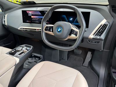 2023 BMW iX