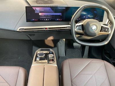 2024 BMW iX