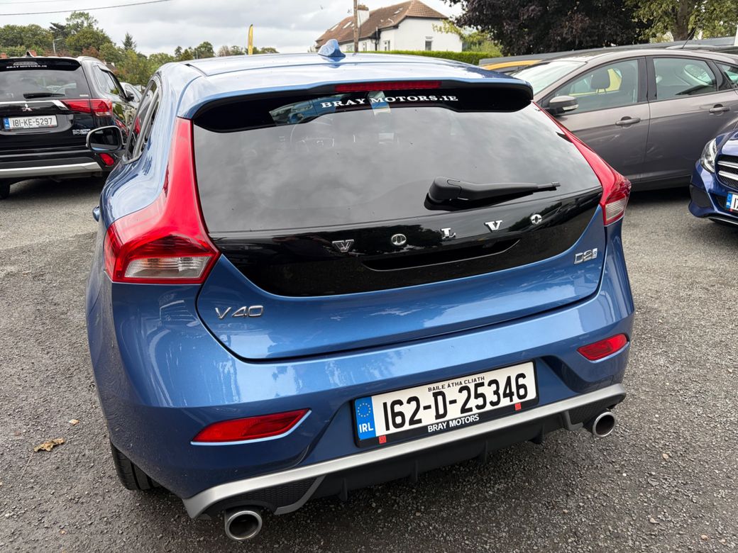 2016 Volvo V40