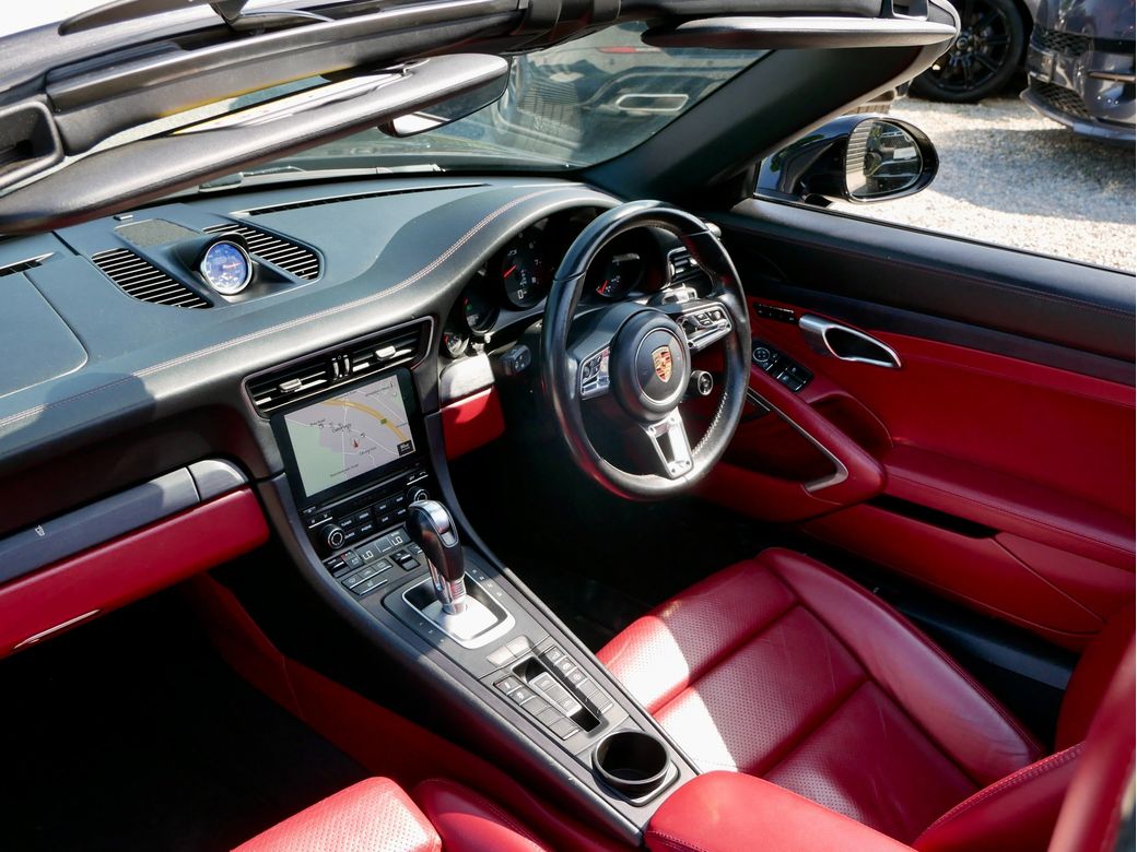 2017 Porsche 911