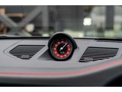 2025 Porsche 911