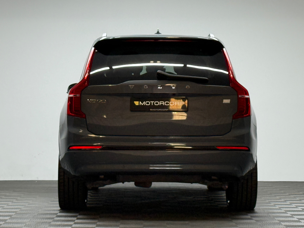 2022 Volvo XC90