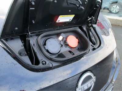 2024 Nissan Leaf