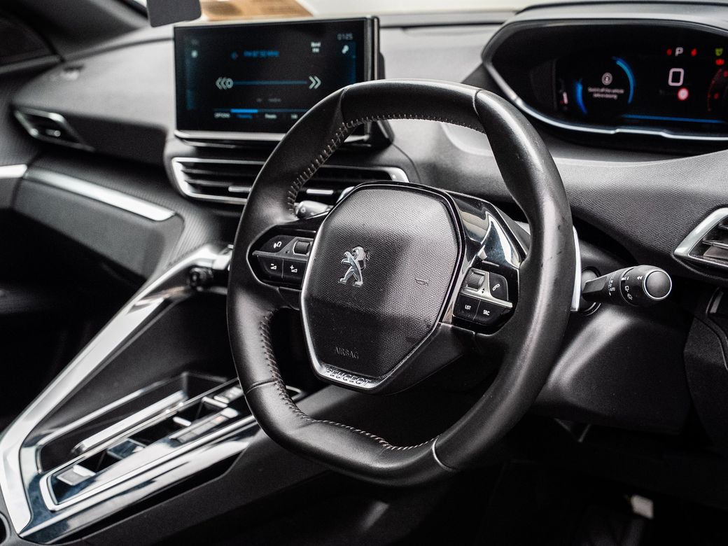 2024 Peugeot 5008
