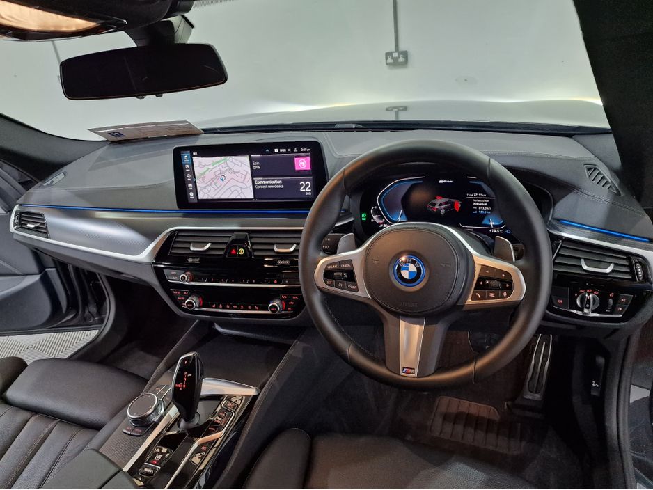 2022 BMW 5 Series