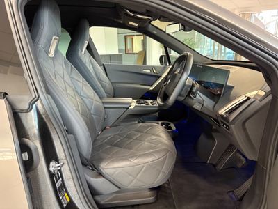 2023 BMW iX