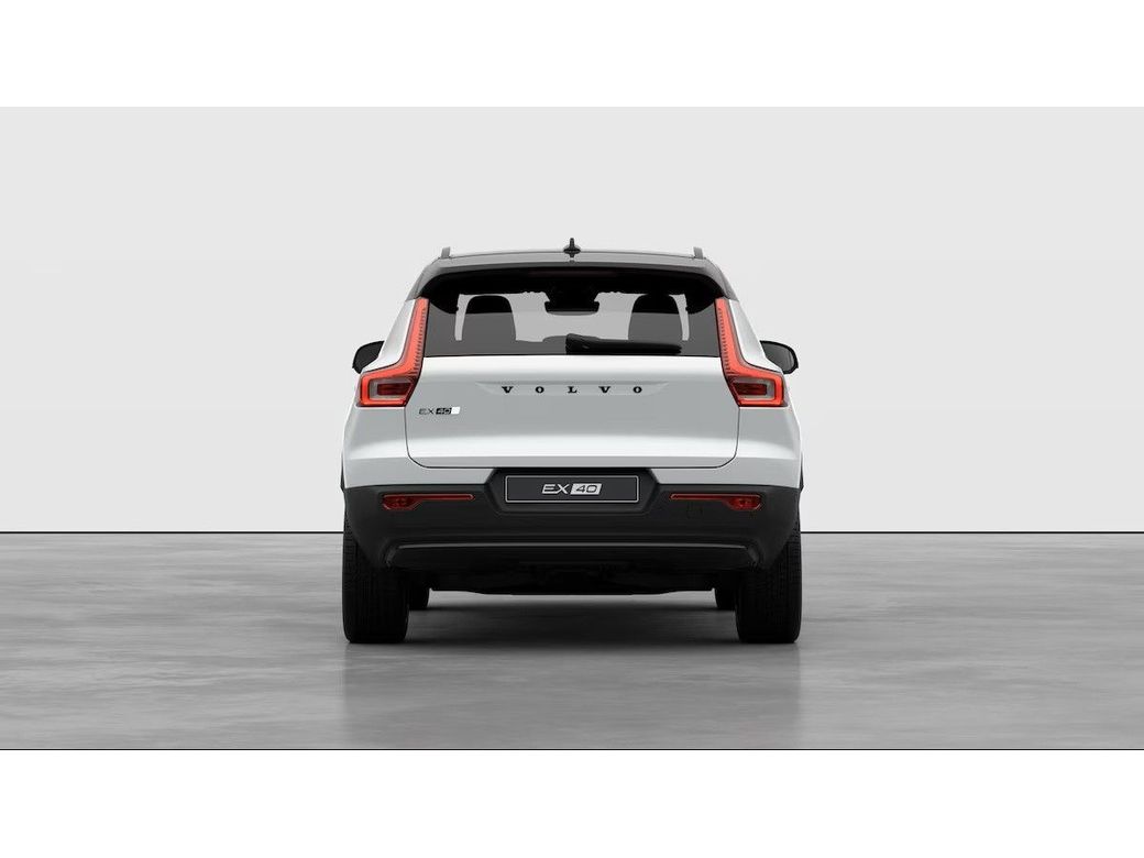 2026 Volvo Ex40