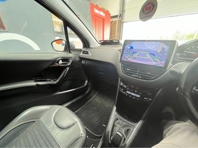 2015 Peugeot 208