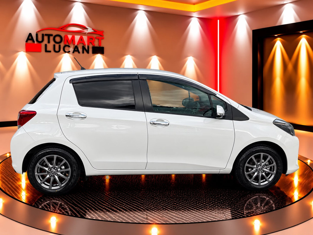 2016 Toyota Vitz