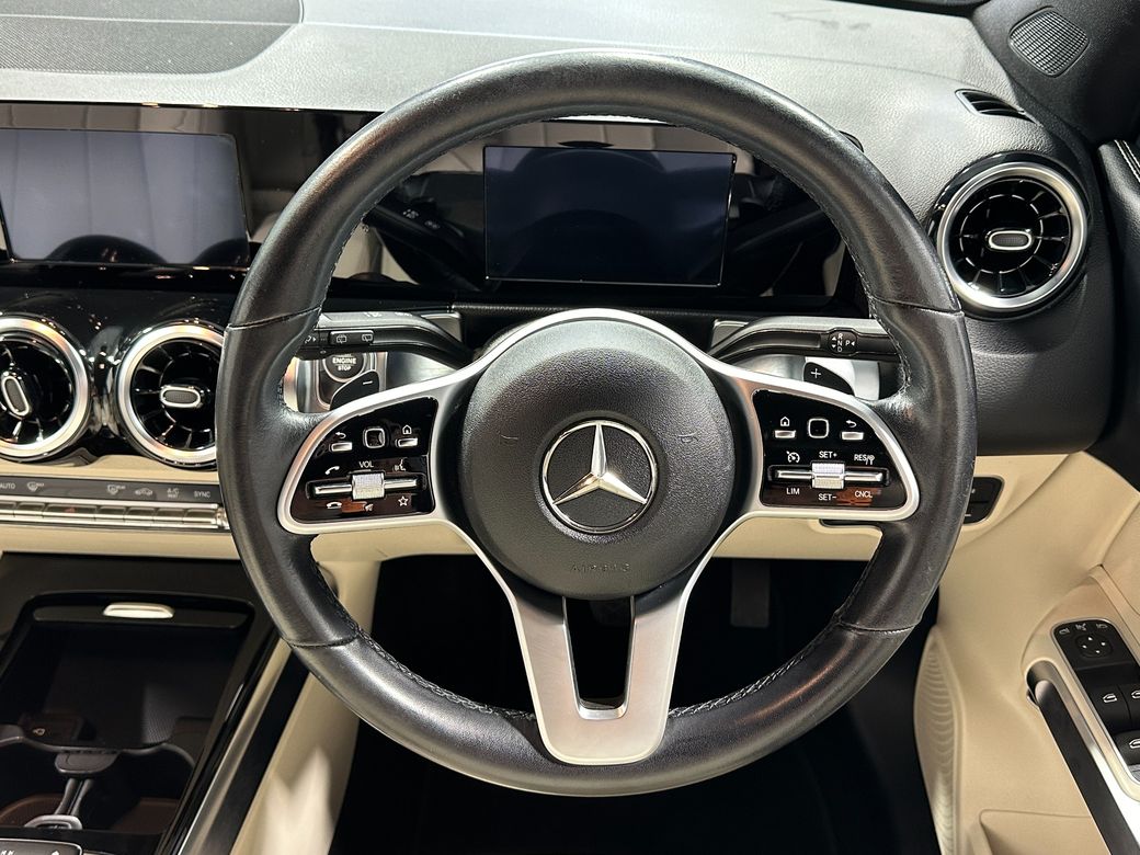 2021 Mercedes-Benz GLB Class