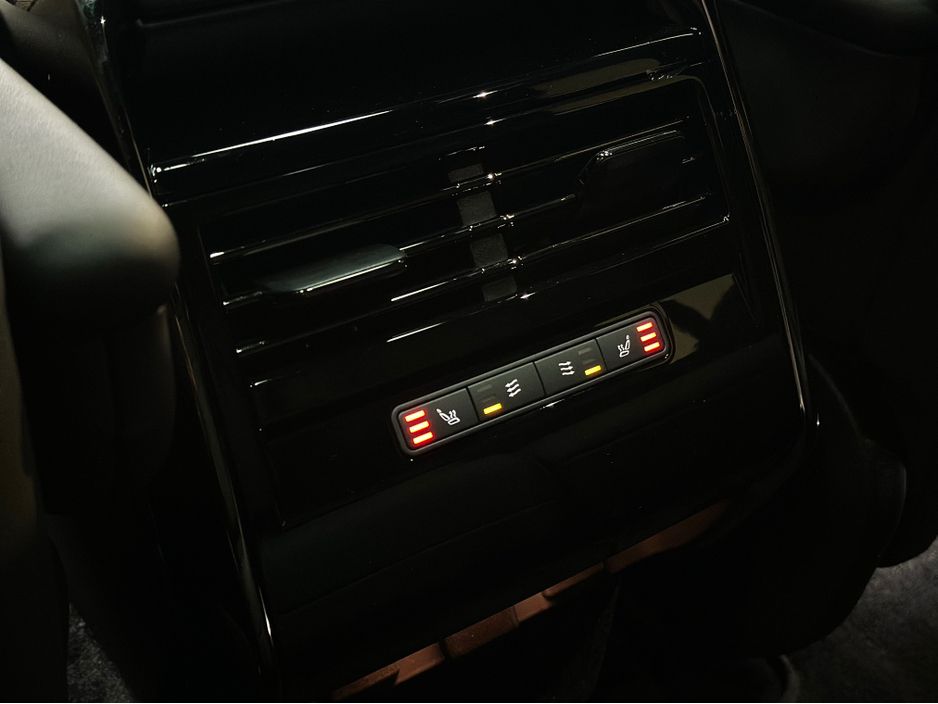 2026 Land Rover Range Rover Sport