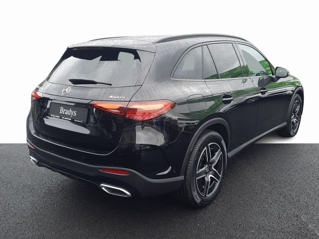2025 Mercedes-Benz GLC Class