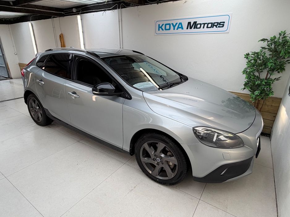 2016 Volvo V40 Cross Country