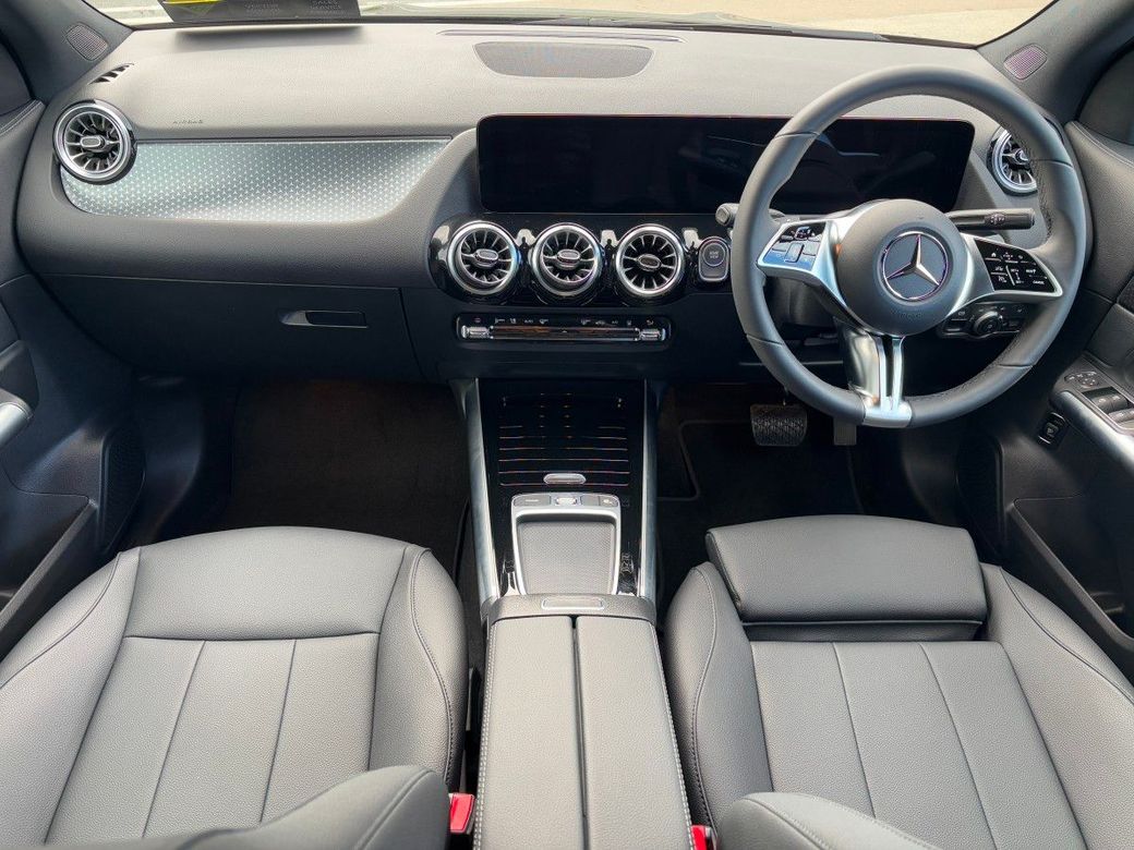 2025 Mercedes-Benz EQA