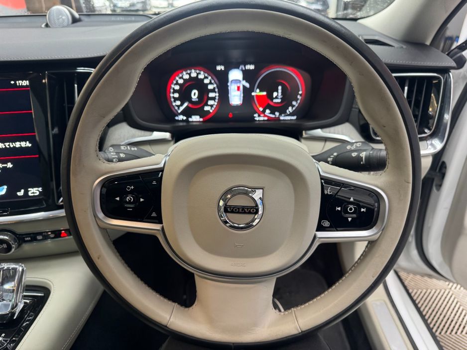 2021 Volvo V60
