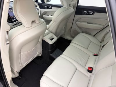 2022 Volvo XC60