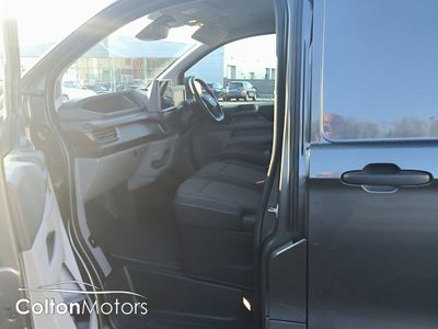 2024 Ford Transit Custom