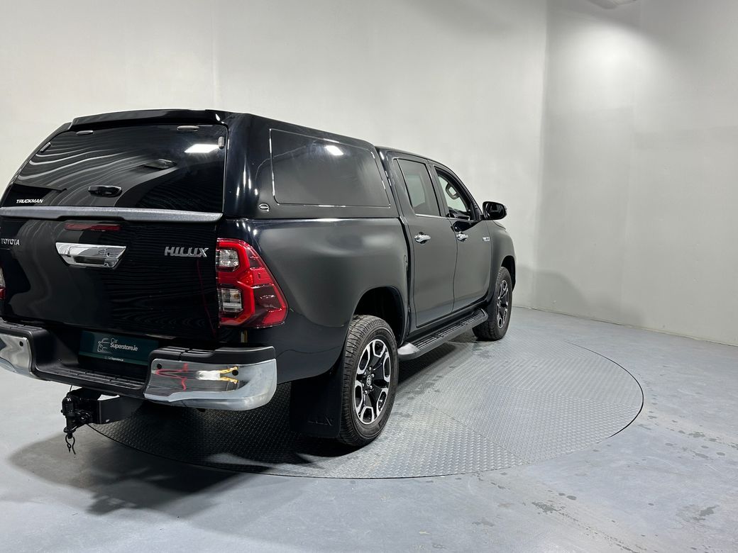 2022 Toyota Hilux