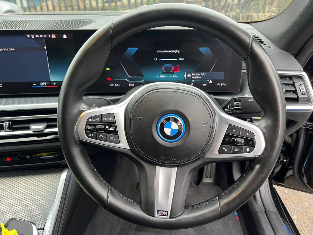 2022 BMW i4