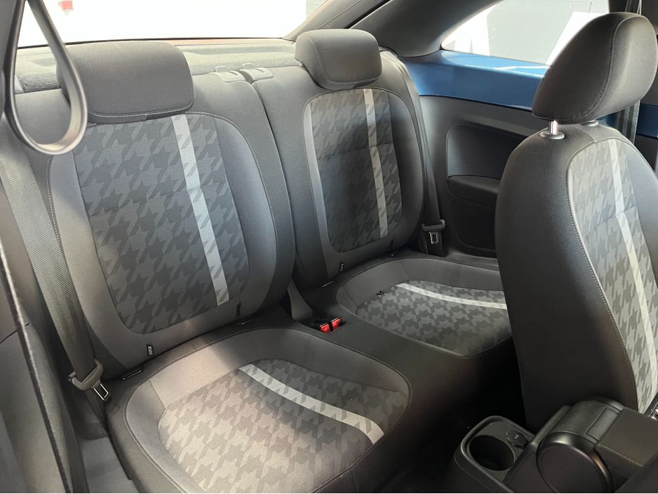 2017 Volkswagen Beetle