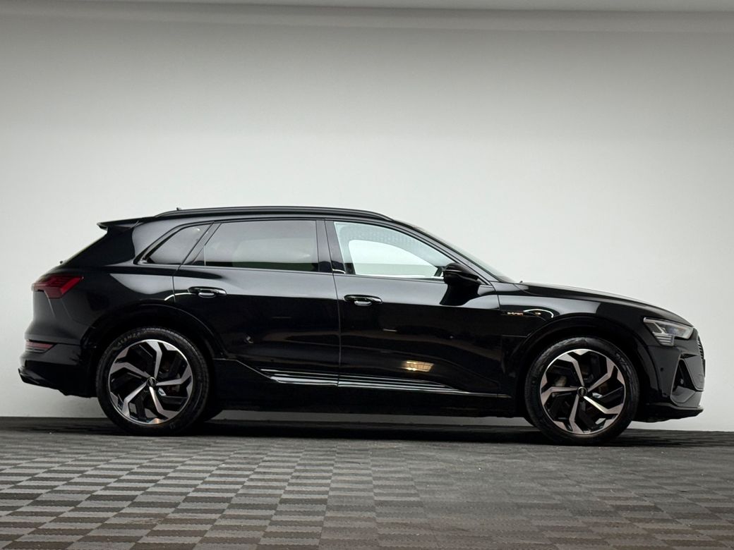 2023 Audi e-tron