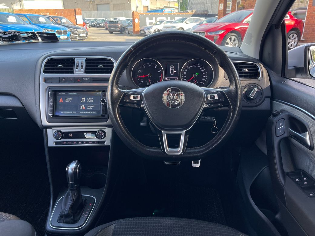 2015 Volkswagen Polo