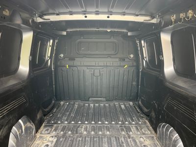 2021 Peugeot Partner