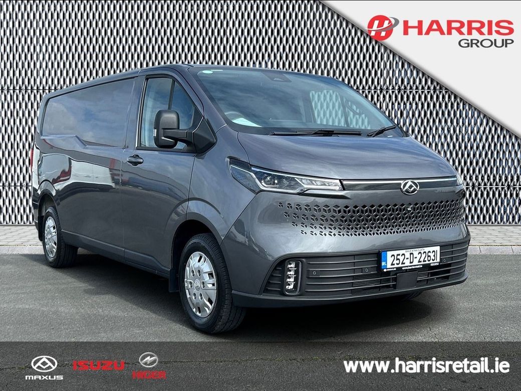 2025 Grey Maxus Deliver 7