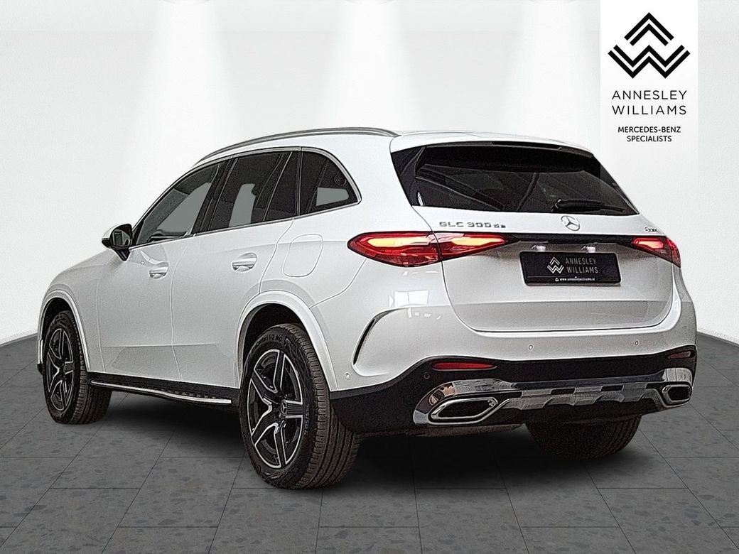 2023 Mercedes-Benz GLC Class