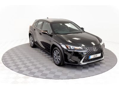 2025 Lexus UX 300e