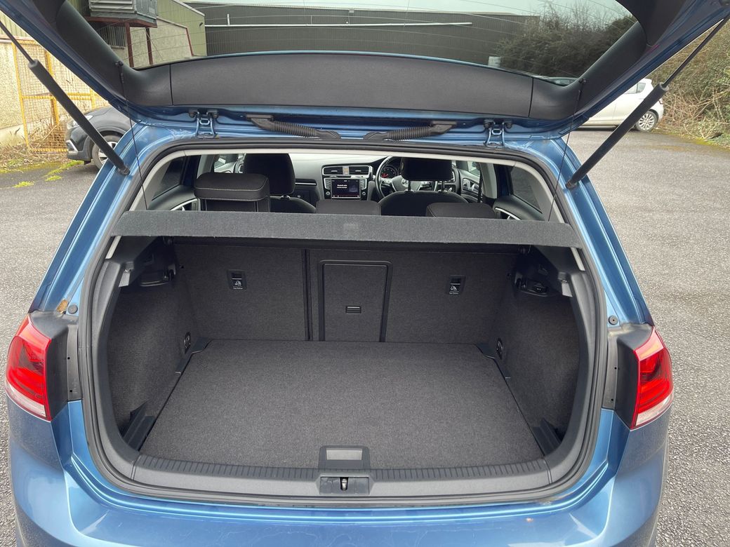 2016 Volkswagen Golf