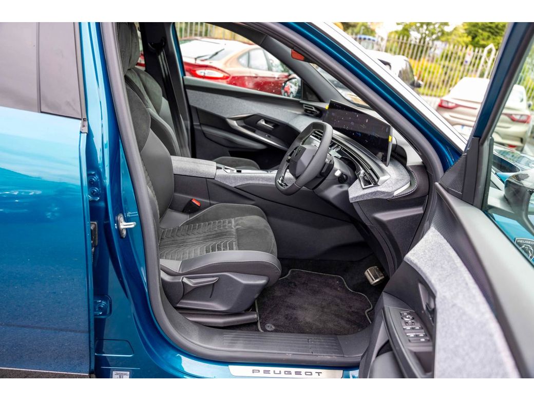 2025 Peugeot 3008
