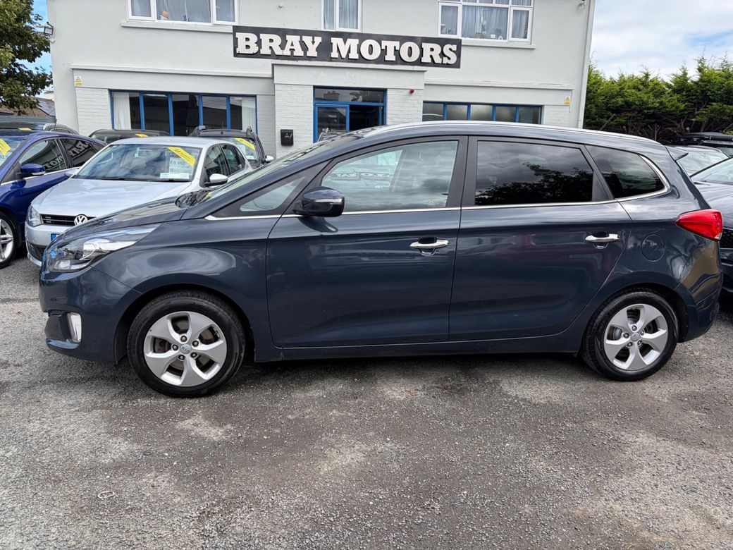 2016 Kia Carens