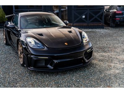 2024 Porsche 718 Cayman