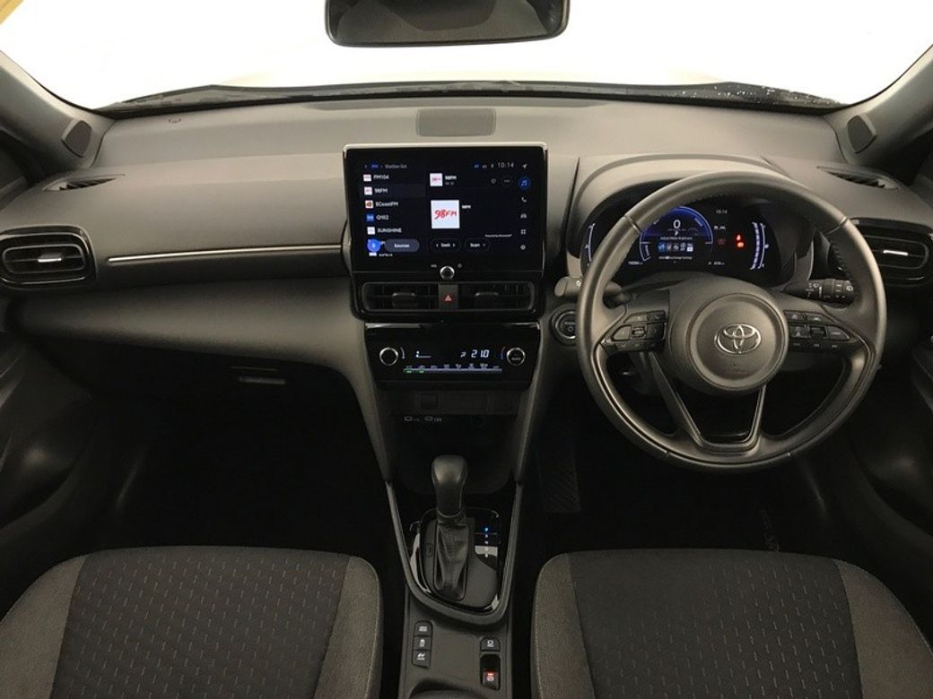 2025 Toyota Yaris Cross