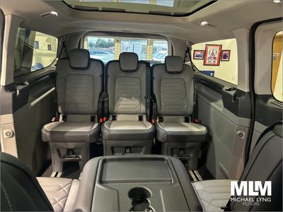 2026 Ford Tourneo Custom