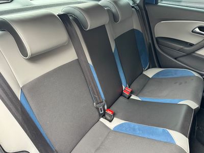 2015 Volkswagen Polo