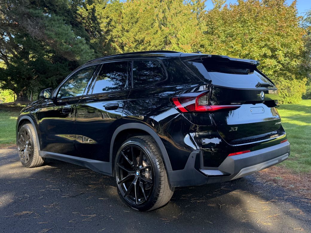 2025 BMW X1