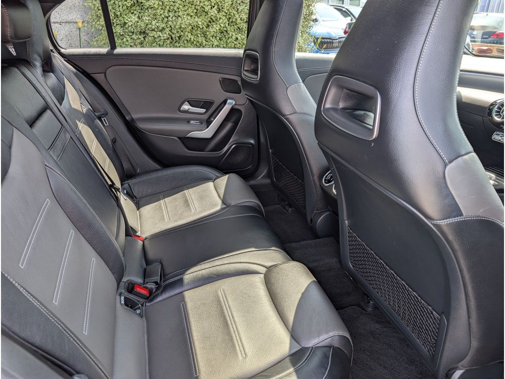 2020 Mercedes-Benz A 200