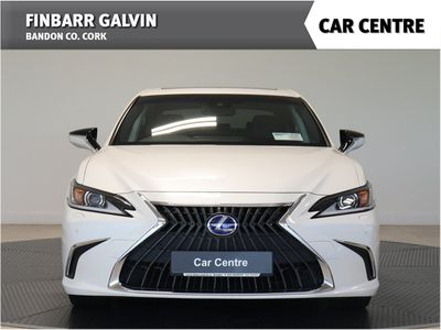 2022 Lexus ES 300h