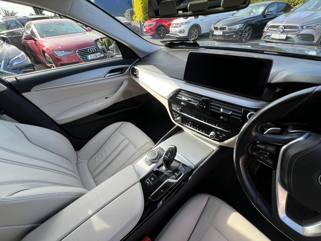 2021 BMW 5 Series