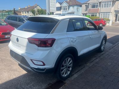 2023 Volkswagen T-Roc